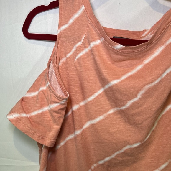 Vince Camuto Women's Medium Orange‎  Cold-Shoulder Top Salmon - Picture 2 of 4